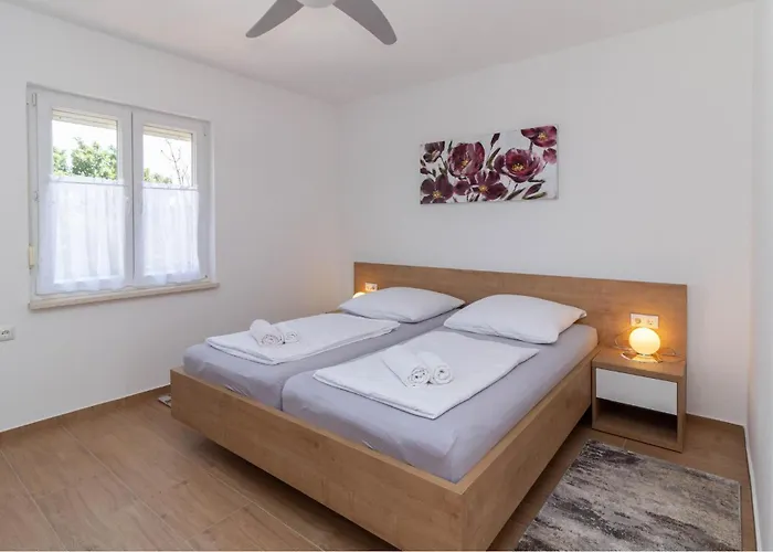 Appartamento 2 Bedroom Lovely In *